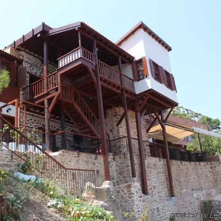 Turka מלון 3*